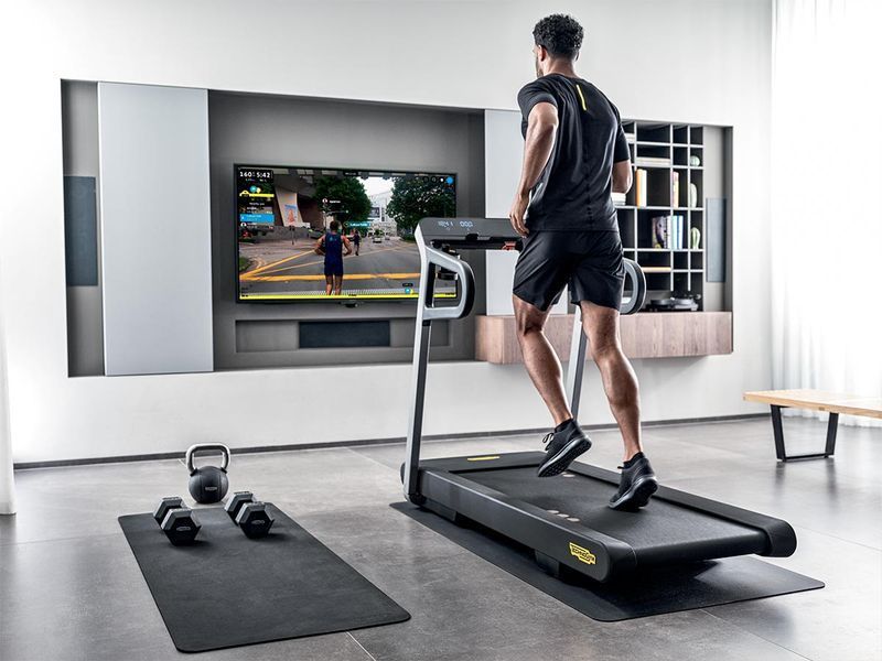 Беговая дорожка Technogym MyRun MyRun фото