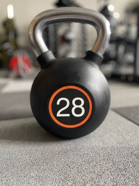 Гиря чавунна обгумована 28 кг Generation Fitness FF51F3-28kg FF51F3-28kg фото