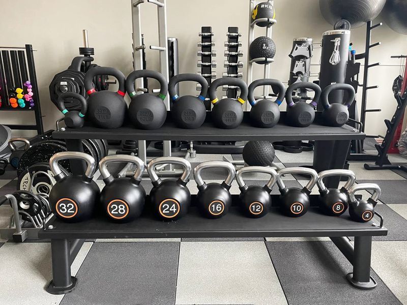 Гиря тренировочная чугунная 4 кг Generation Fitness FF51F2-4kg FF51F2-4 фото