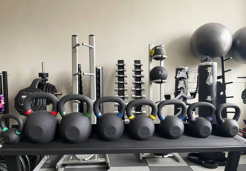 Гиря тренировочная чугунная 4 кг Generation Fitness FF51F2-4kg FF51F2-4 фото